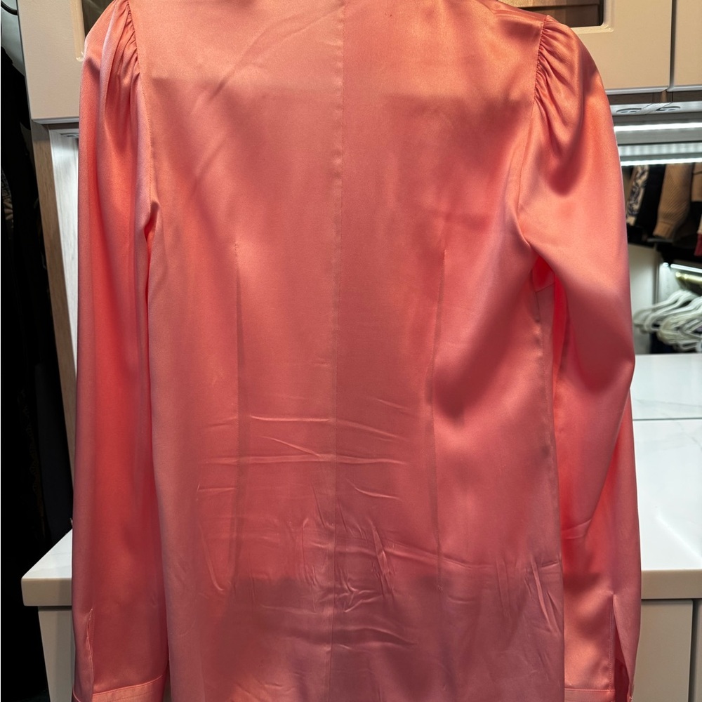 Dolce & Gabbana Pink Silk Blouse with Ruffle Details Size 42 - Picture 6 of 6